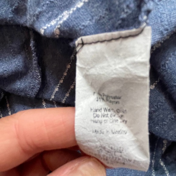 W5 Blue Swiss Dot Tie Knot Front Top Plus Size 3X - Picture 6 of 6